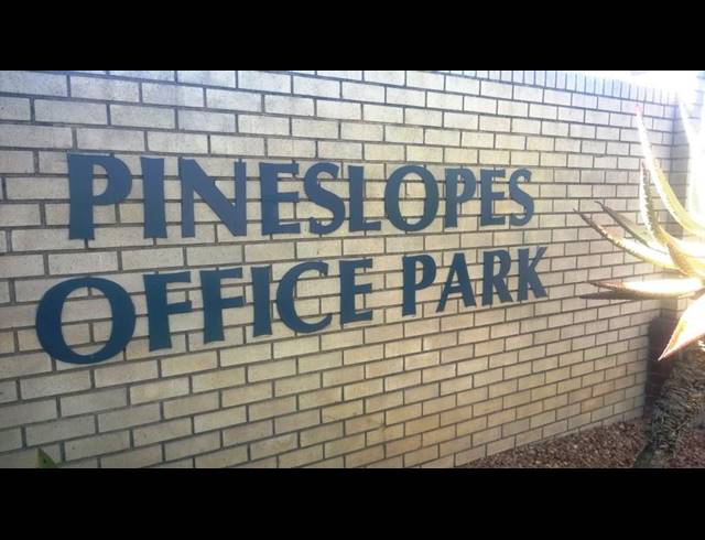 108M² OFFICE TO LET IN LONEHILL